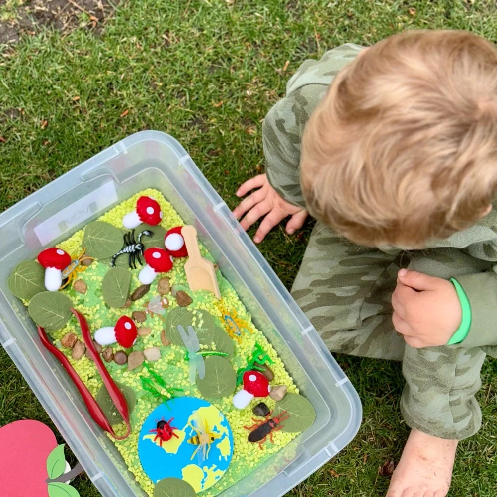 Bug Sensory Bin Kit